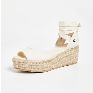 NEW IN BOX! Soludos Open-Toe Platform Espadrilles
